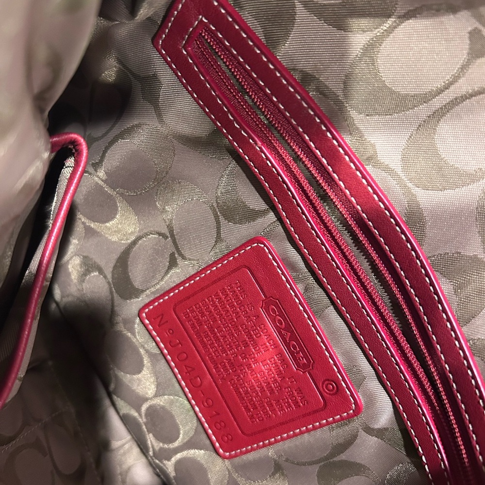 Coach Cherry Red Leather Shoulder Bag - Picture 4 of 7